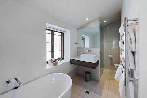 Jacobs Estate Cottage - Grafton Accommodation 2