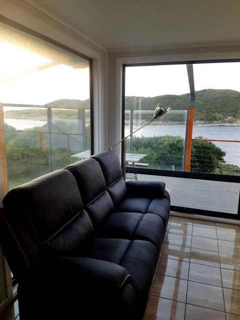 Ocean View Cottage - Grafton Accommodation 1