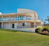Surfside at Shellys - Grafton Accommodation