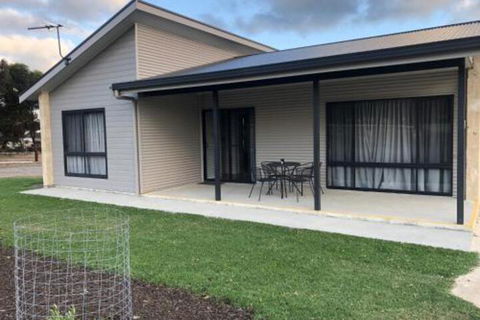 Jalilla Village - Grafton Accommodation 5