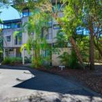 Surfside Beach House 17 Rainbow Shores Swimming Pool 2 Minute Walk To Beach Air Conditioning Relax Here - Grafton Accommodation 0