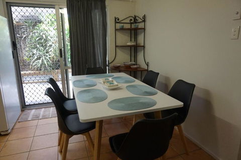 11 Bomburra Court Rainbow Beach Comfortable Beach House Plenty Of Boat Parking - Grafton Accommodation 5
