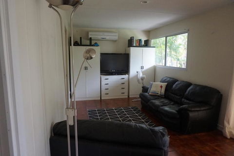 27 Carlo Road Rainbow Beach Affordable Family Beach House - Grafton Accommodation 3