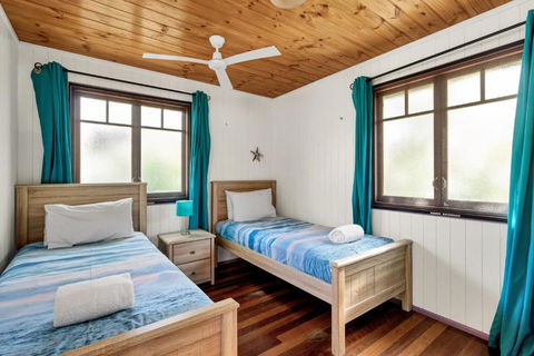 Greenhouse Rainbow Shores Privacy & Relaxation Equals Paradise - Grafton Accommodation 2