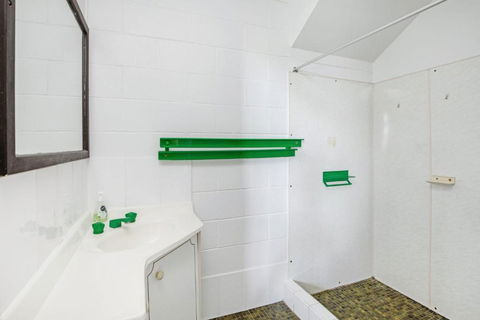 40 Rumbalara Avenue Rainbow Beach Entertain On The Spacious Verandah Overlooking Beautiful Rainbow Beach - Grafton Accommodation 6