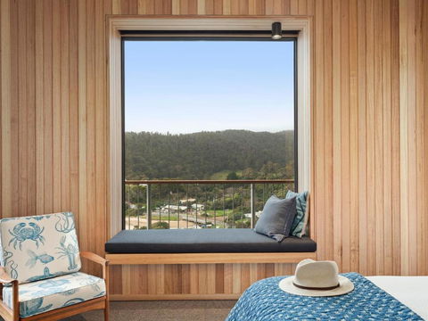 At Wye Eyrie With Arguably The Best Views In Town - Grafton Accommodation 6