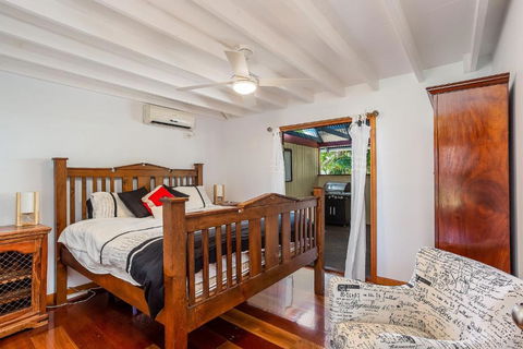 6 Ilmenite Avenue Coastal Beach Shack Within Walking Distance To Patrolled Beach & CBD - Grafton Accommodation 3