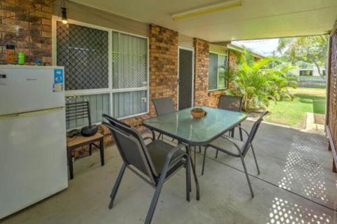 Affordable Holiday Home - Grafton Accommodation 4
