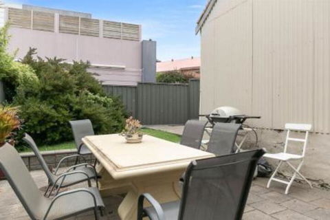 Grace Cottage - Grafton Accommodation 5