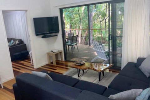 Bluewater 2 Rainbow Shores Walk To Beach Private & Stylish Beach Escape All On Level - Grafton Accommodation 2
