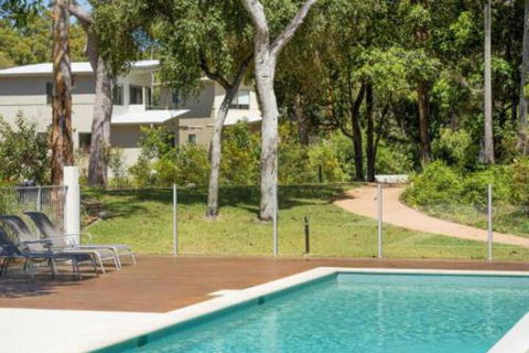 Bluewater 2 Rainbow Shores Walk To Beach Private & Stylish Beach Escape All On Level - Grafton Accommodation 5