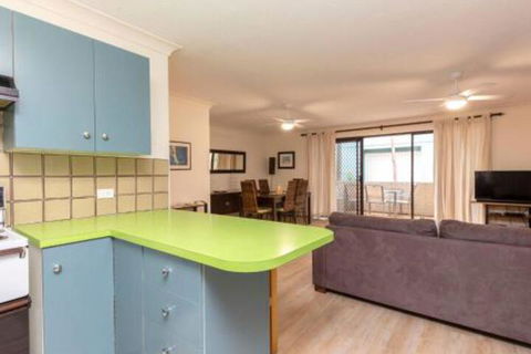 Apartment With Inground Pool - Grafton Accommodation 6