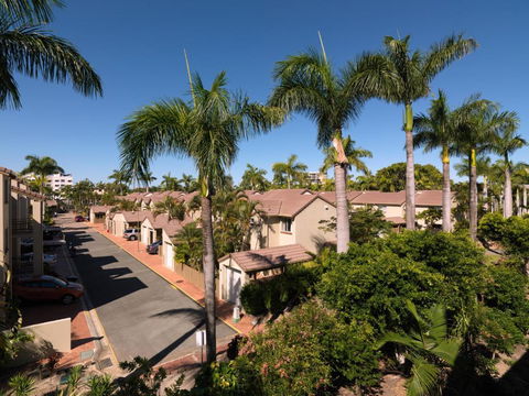 Apartments At 2 Landsborough - Grafton Accommodation 2