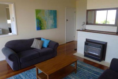 OCEAN BREEZE - Grafton Accommodation 6
