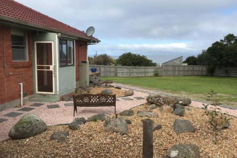 OCEAN BREEZE - Grafton Accommodation 3