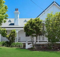 Blake House iconic coastal homestead - Grafton Accommodation
