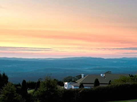 Cloudhill Magnificent Rural Views To Sydney - Grafton Accommodation 1