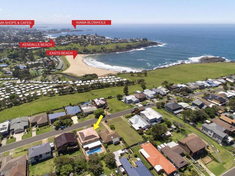 Emerald Coastal Walk Swimming Pool Pet Friendly - Grafton Accommodation 2