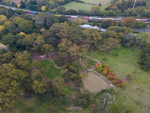 Redcourt Est 1904: Southern Highlands Elegance - Grafton Accommodation 2