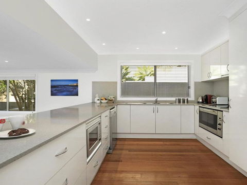 Santa Barbara On Bombo Beach - Grafton Accommodation 1