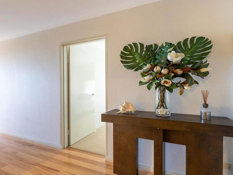 Shore To Please Comfort Cafes & Beaches - Grafton Accommodation 3