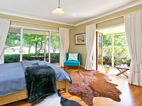 Sinden Park Garden Swimming Pool Rural Vistas - Grafton Accommodation 6