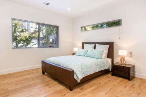 PALM COURT RETREAT MORNINGTON - Grafton Accommodation 2