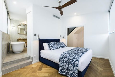 Accommodate Canberra Warehouse - Grafton Accommodation 4
