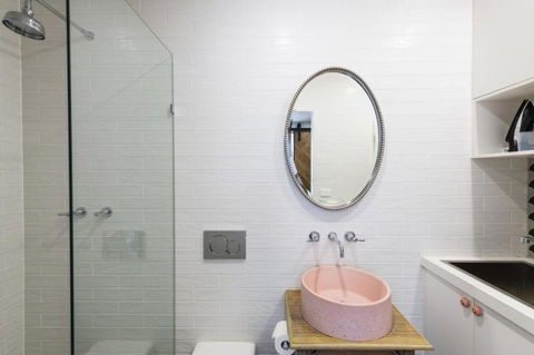 Accommodate Canberra Warehouse - Grafton Accommodation 3