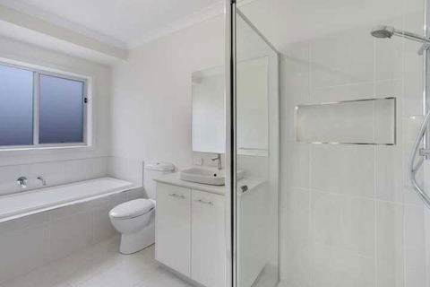 V & V Family Dream Away - Grafton Accommodation 3