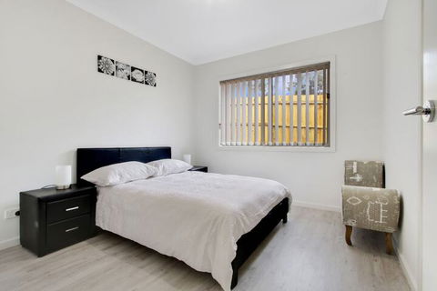 V & V Family Dream Away - Grafton Accommodation 6