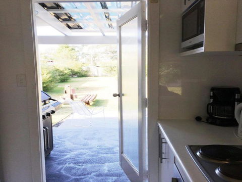 Callala Sun Modern & Functional - Grafton Accommodation 2
