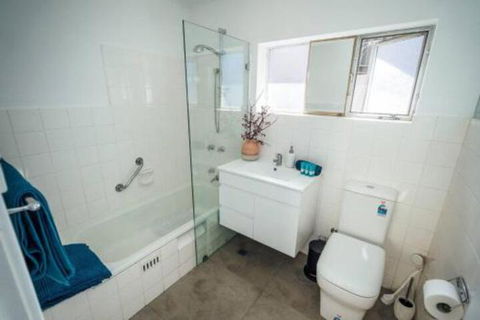Sahara On Anzac Close To Airport City & Beach! - Grafton Accommodation 5