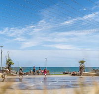 Harmony at Henley Beach Wifi Nespresso Netflix - Grafton Accommodation