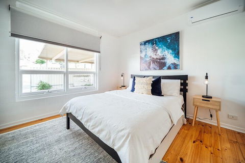 Urban Beach Shack Metres From The Beach & Cafes - Grafton Accommodation 5