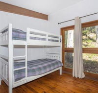 Surfers Ave 17 Narrawallee - Grafton Accommodation