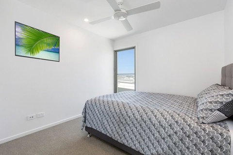 BRAND NEW OCEAN AVENUE TOWNHOUSE - Grafton Accommodation 1