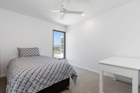 BRAND NEW OCEAN AVENUE TOWNHOUSE - Grafton Accommodation 2