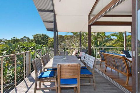 Above The Pass - Grafton Accommodation 2