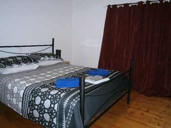 Aussie Bacon & Eggs Cottages - Grafton Accommodation 6