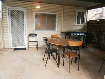 Aussie Bacon & Eggs Cottages - Grafton Accommodation 1