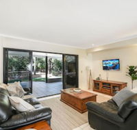 Home Away From Home 38 Redwood Avenue Marcus Beach Noosa Area - Grafton Accommodation