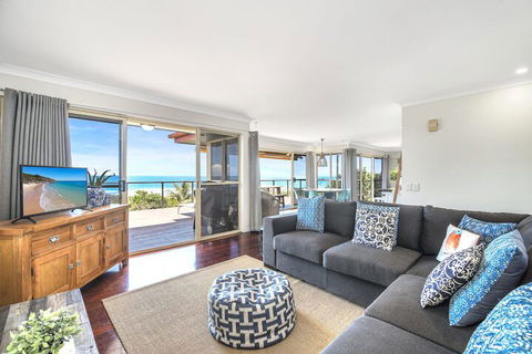 Blue Haven - 7 Egret Street - Grafton Accommodation 4