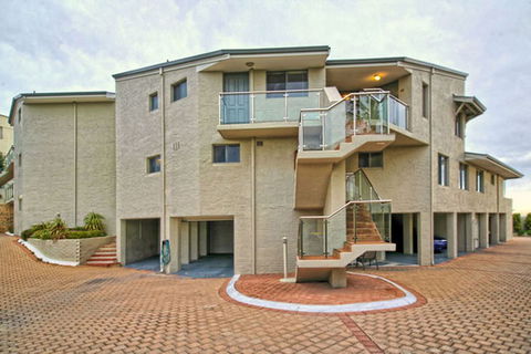 Scarborough Beach Front Resort - Shell 7 - Grafton Accommodation 1