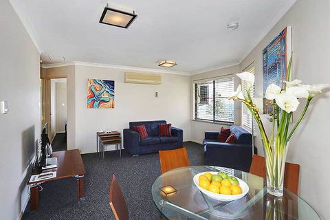 Scarborough Beach Front Resort - Shell 7 - Grafton Accommodation 2