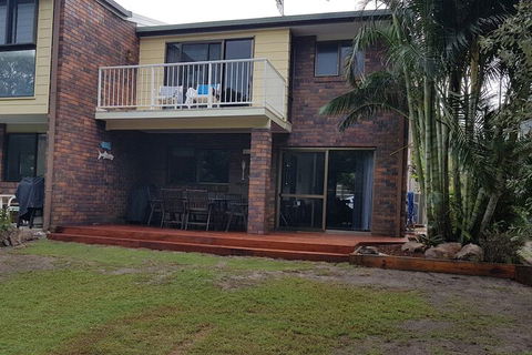 A Beach Break - 1/90 Lorikeet Drive - Grafton Accommodation 3