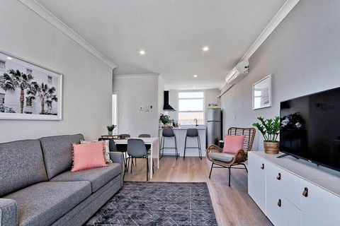 2 Bedroom Apt With Balcony & Air Con In Plympton - Grafton Accommodation 7
