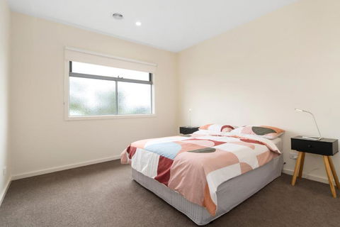 Cootamundra - Grafton Accommodation 5