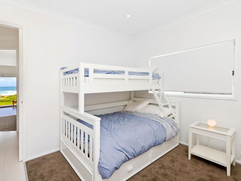 Beachside Bungalow #4 4 / 139 Avoca Drive Avoca Beach - Grafton Accommodation 2