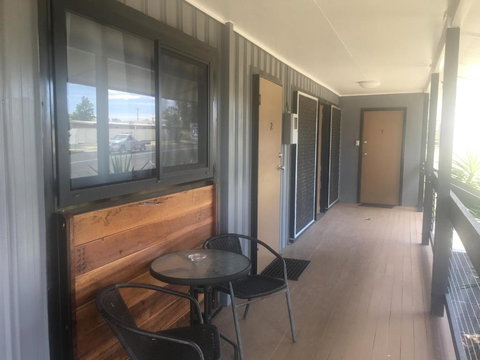 Amble Inn - Grafton Accommodation 2